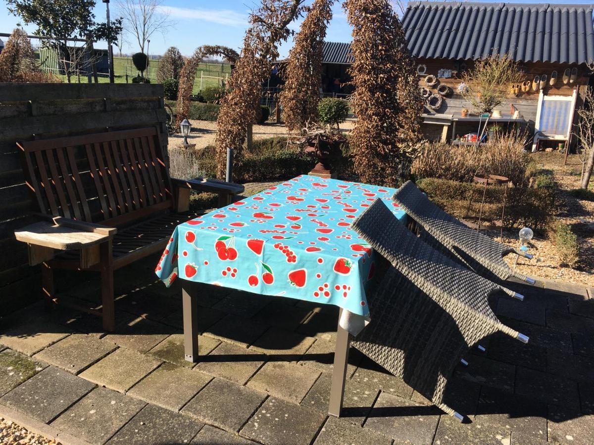 Or Nearby Roermond Outlet Chalet *